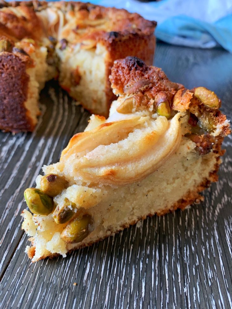 Pear, Cardamom & Pistachio Cake