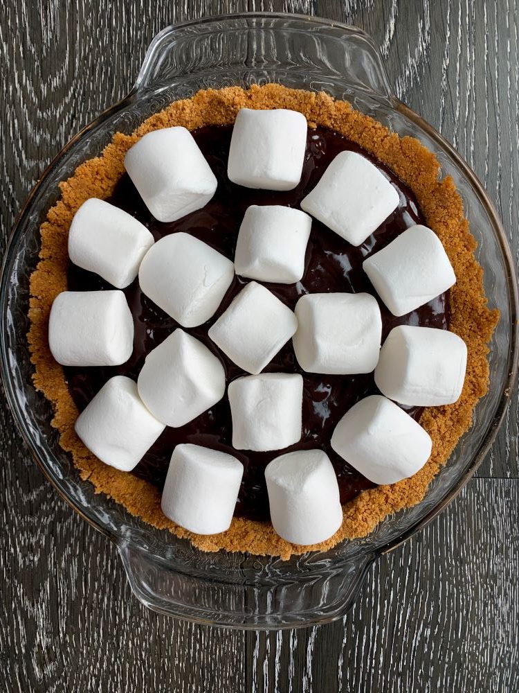 Smore's Pie - Marshmallow Layer