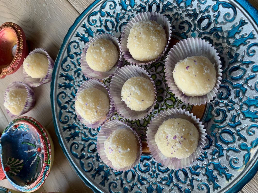 Coconut Ladoos