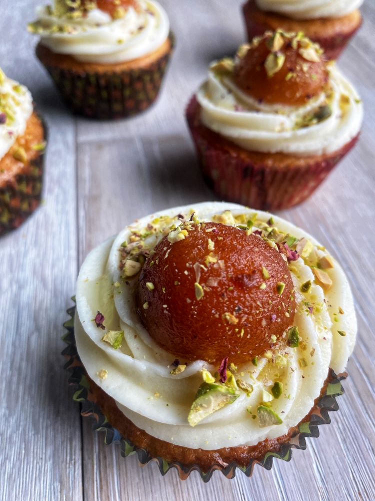 Gulab Jaman Cupcakes