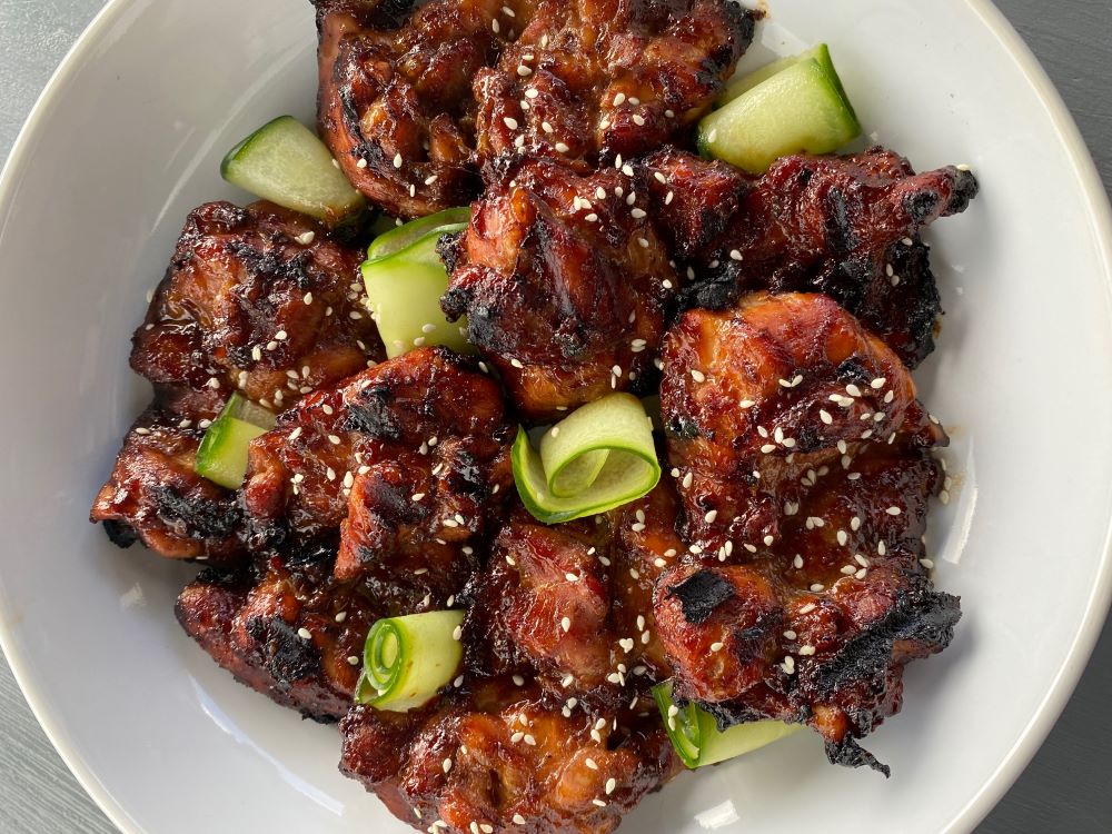 https://foodmamma.com/wp-content/uploads/2021/06/hoisin_garlic_chicken1.jpg