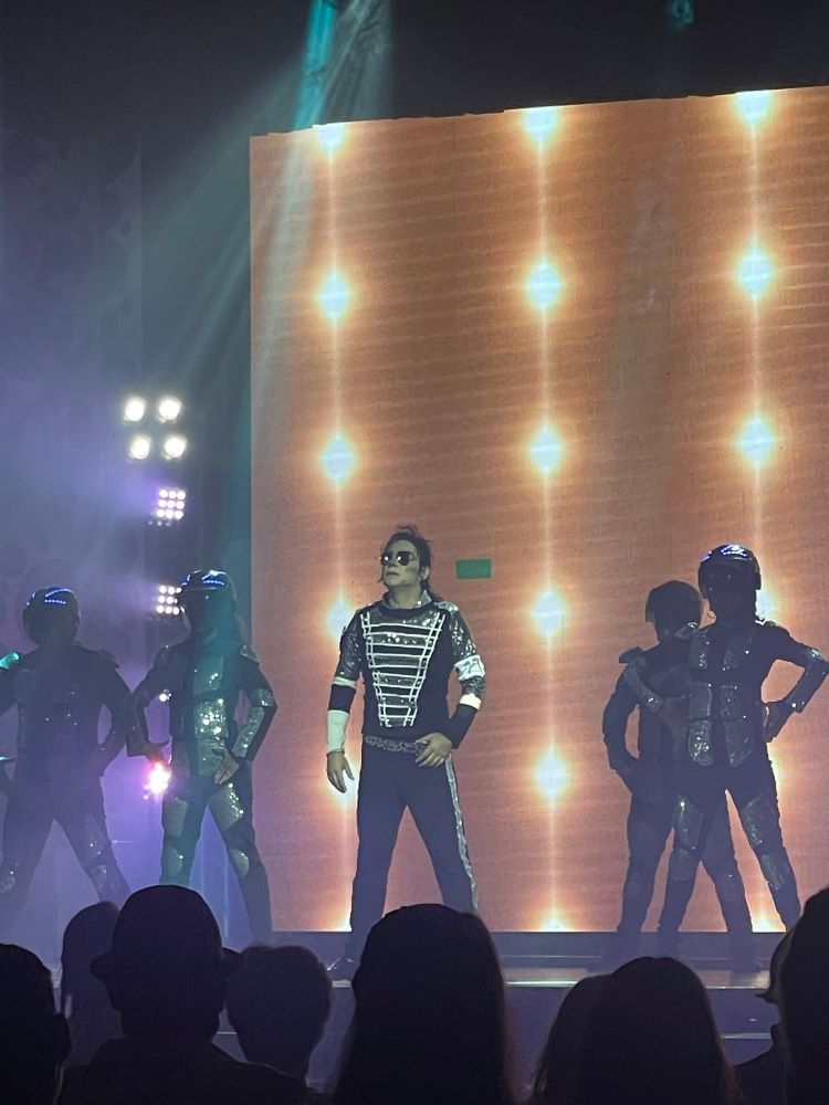 Entertainment - Michael Jackson